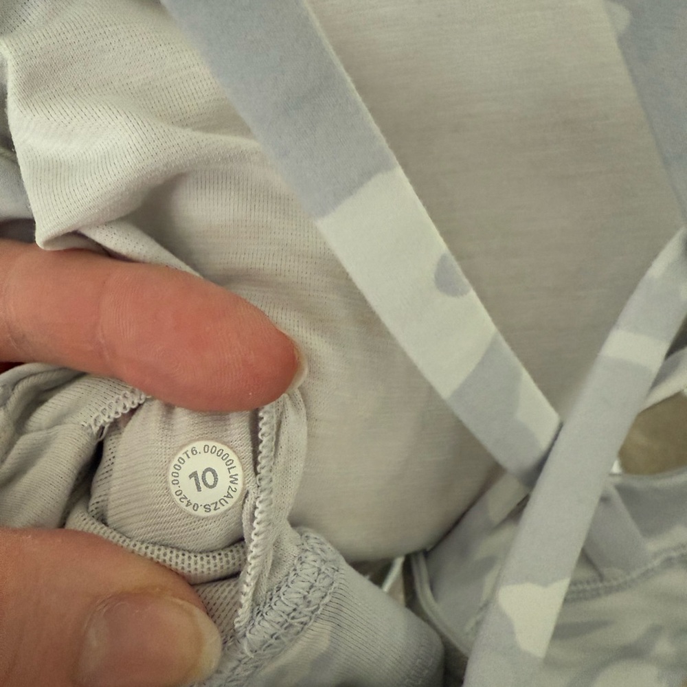 Lululemon Bra - Picture 3 of 3